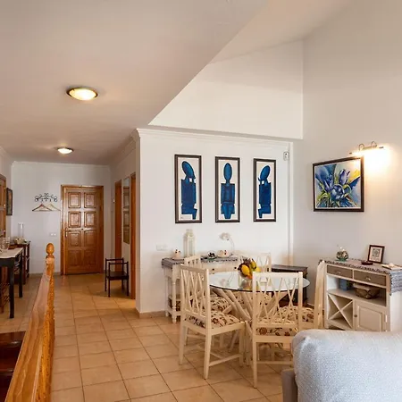 Marina Ii Beachfront By Holidays Corralejo