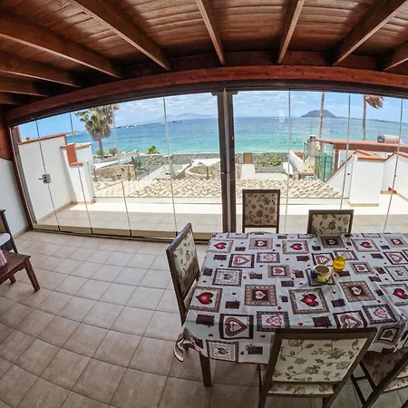 Marina Ii Beachfront By Holidays Villa *
