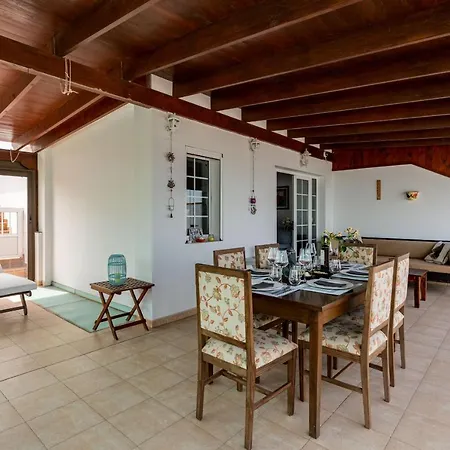 Villa Marina Ii Beachfront By Holidays Corralejo